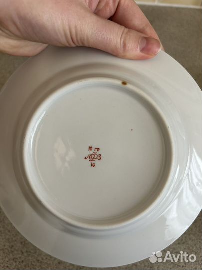 Столовые тарелки лфз
