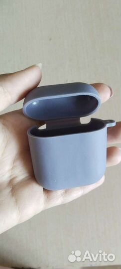 Беспроводные наушники apple airpods