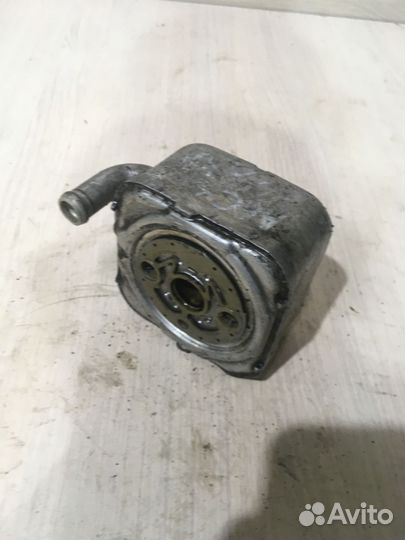 Радиатор масляный Ауди А6 С5 2.5 AKN AFB 059117021