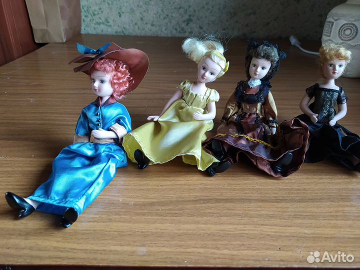 Фарфоровые куклы