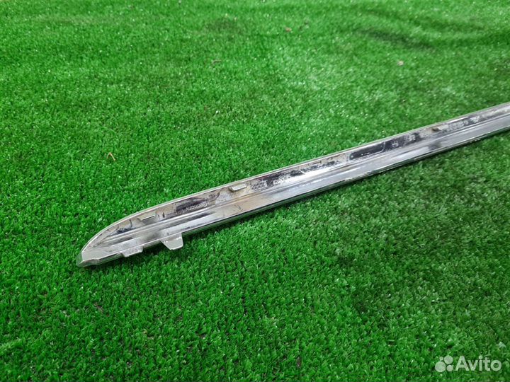 Хром порога задний правый Mercedes w205