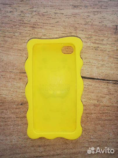 Чехол на iPhone 4