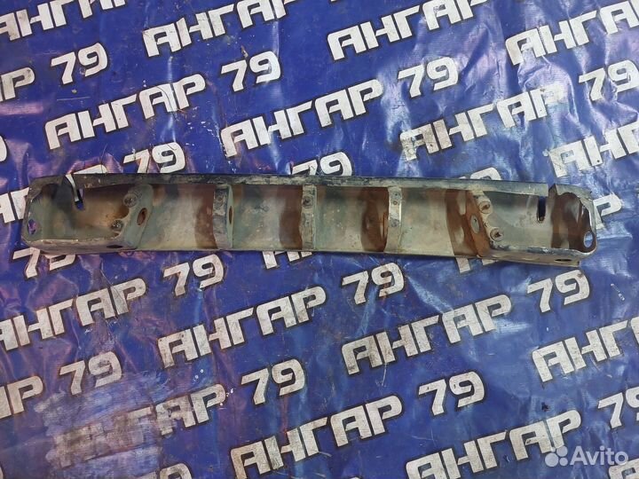 Накладка на Бампер передняя Mitsubishi Pajero V24W