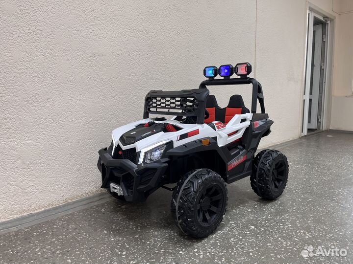 Двухместный электромобиль багги