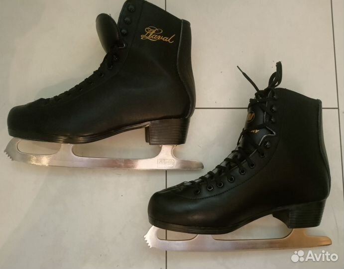 Коньки фигурные мужские 43