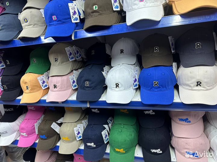 Посредник, байер, рынок Дордой, Кыргызстан, Бишкек