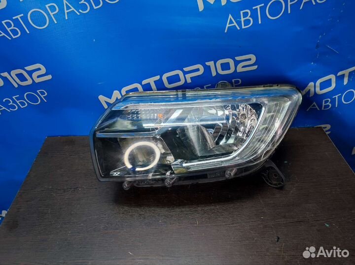 Левая фара с дхо Renault Logan 2 (Дефектная)