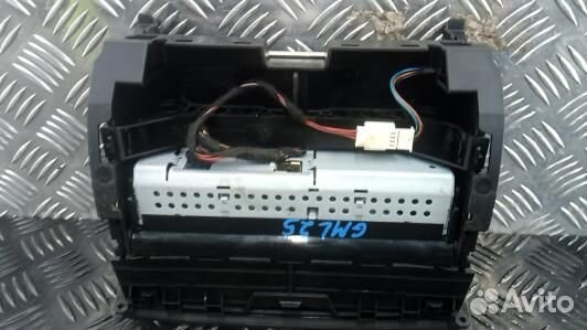 Монитор mercedes benz C-class W204 (GML25JA01)