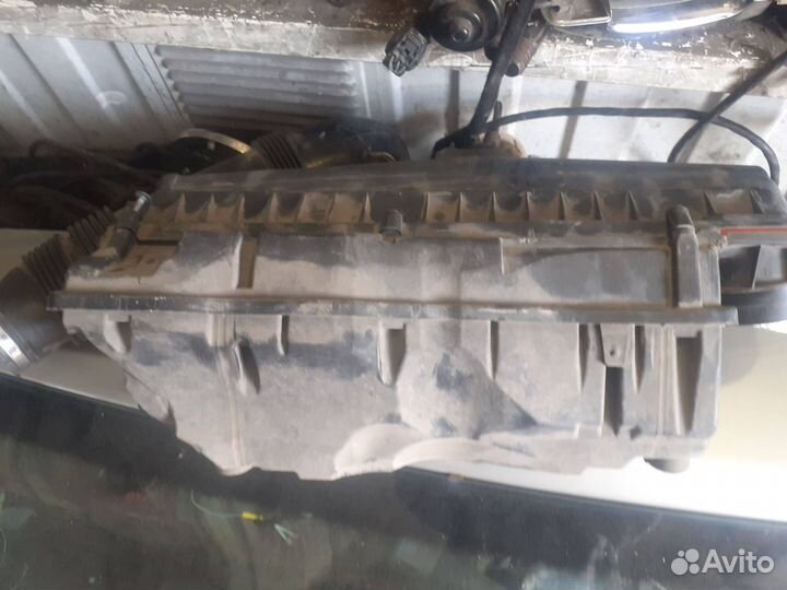 Корпус воздушного фильтра Peugeot 308