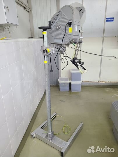 Этикеровщик Аvery Dennison ALS 204 LH