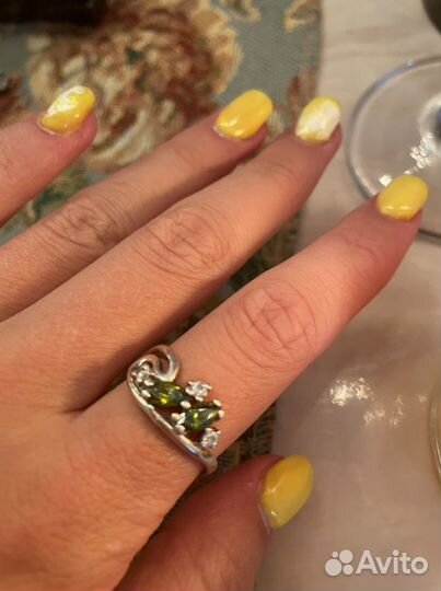 Серебряное кольцо