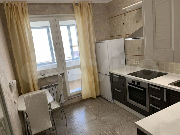 1-к. квартира, 40 м², 3/17 эт.