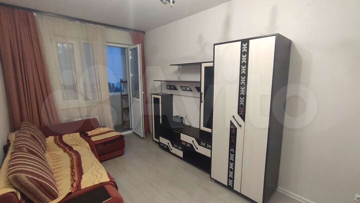 2-к. квартира, 56 м², 6/10 эт.