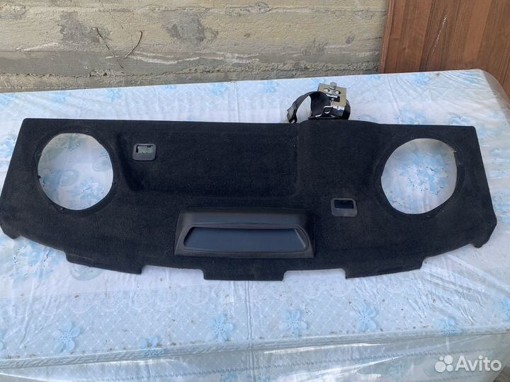 Задняя полка на priora седан