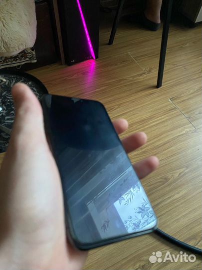 iPhone X, 64 ГБ