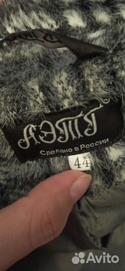 Пальто женское 44 размер