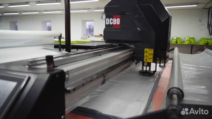 Раскрой ткани и пошив,раскроечный станок