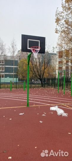 Уличный тренажер