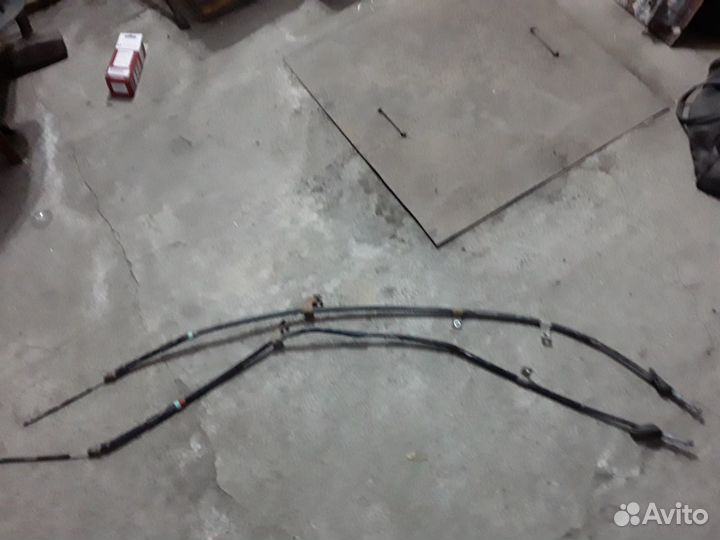 Тросик ручника субару sg 5