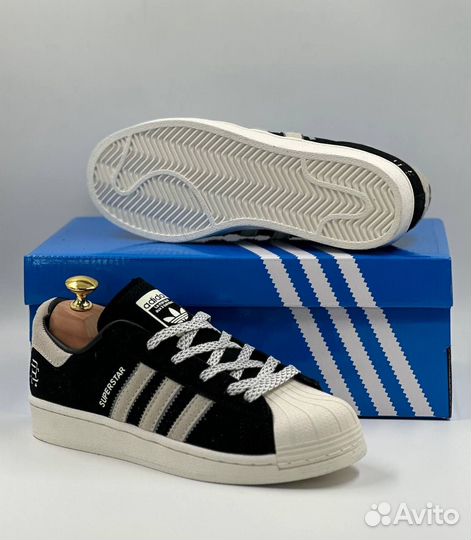 Кроссовки женские Adidas Superstar