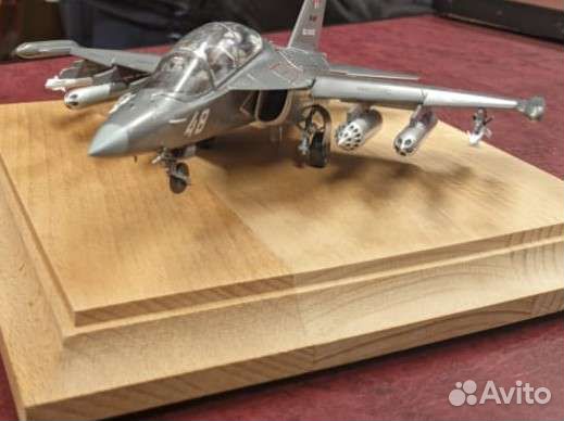 Модель самолёта як 130