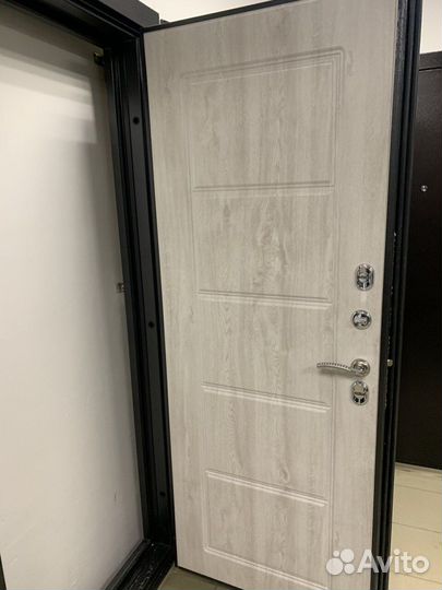 Входная дверь металлическая утепленная