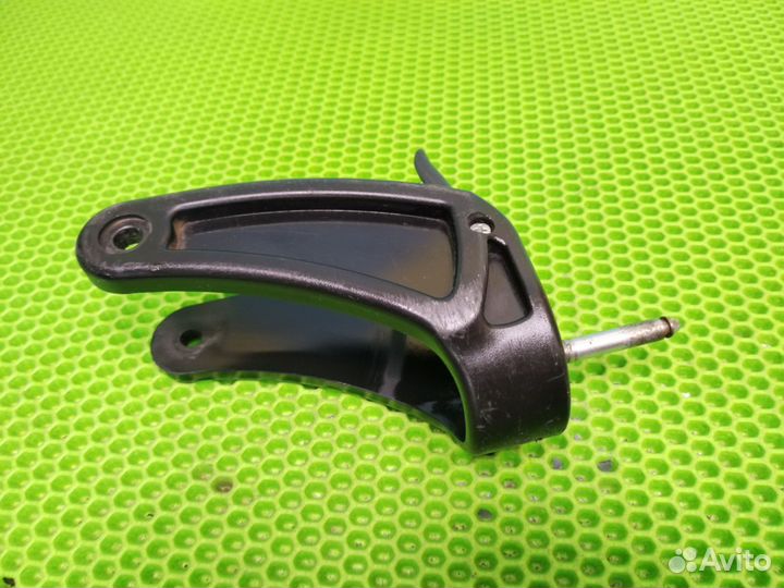 Вилка колеса для детской коляски на ось 10 мм