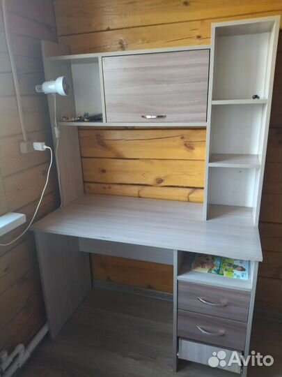 Детский письменный стол бу