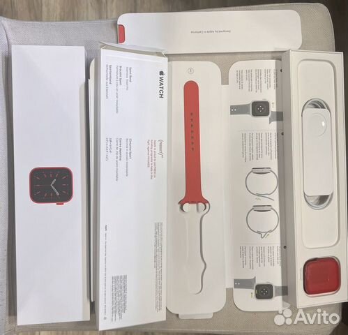 Часы apple watch 6 44 mm red