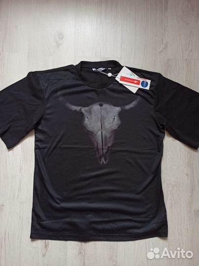 Футболка новая
