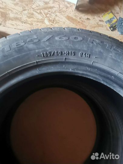 Pirelli Cinturato P1 185/60 R15 84