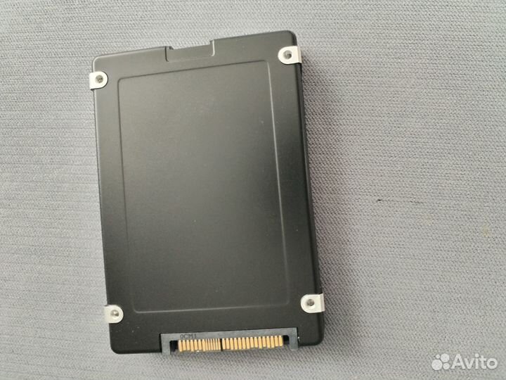 Твердотельный накопитель SSD 3.84Tb 2.5