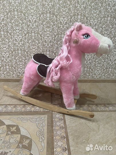 Детская качалка лошадь