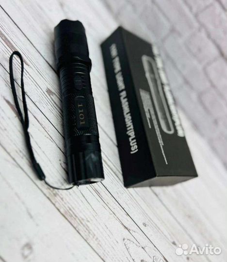 Фонарь-отпугиватель