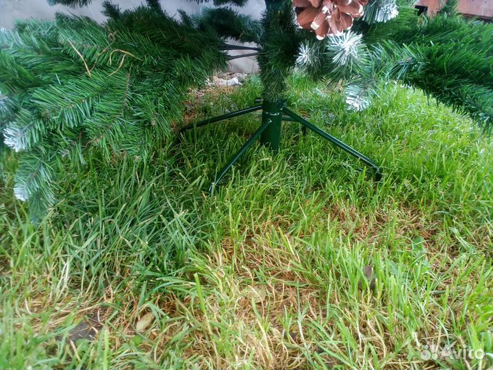 Елка искусственная