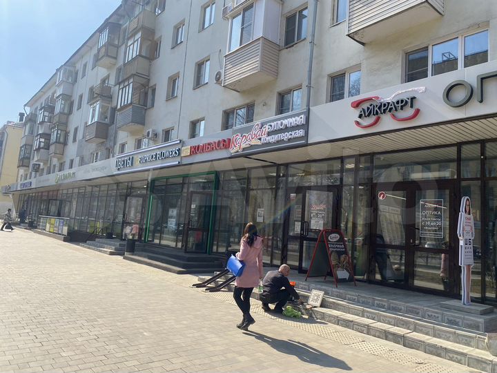 Торговая площадь, 70 м²