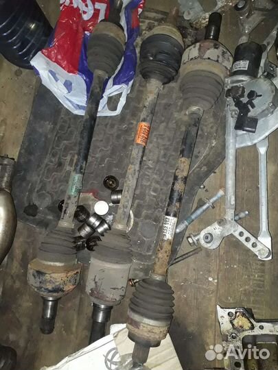 Привод передний правый w164 amg задний левый