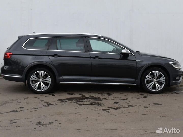 Volkswagen Passat 2.0 AMT, 2018, 147 616 км