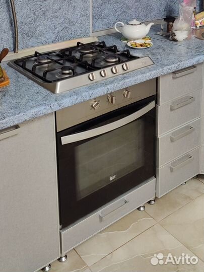 Электрический духовой шкаф Teka