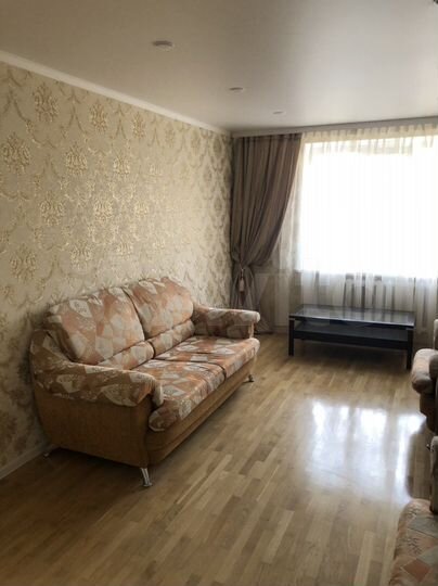 2-к. квартира, 57 м², 2/5 эт.