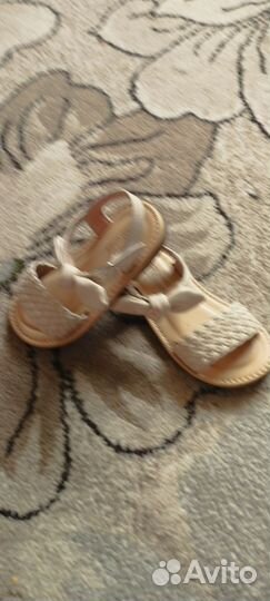 Босоножки для девочки 22 размер