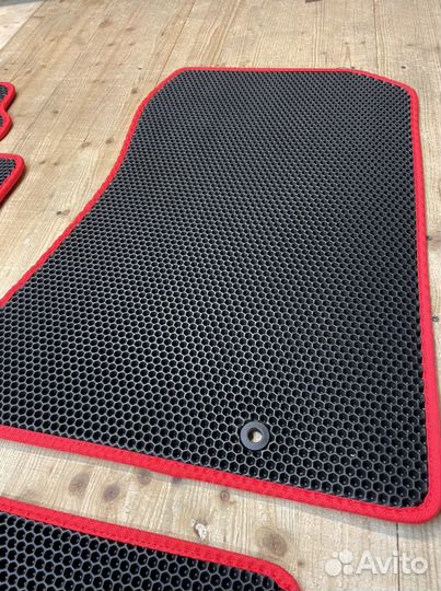 Автоковрики EVA для KIA Sportage 2017-2021