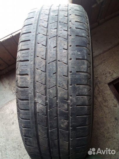 Continental CrossContact LX25 215/65 R16