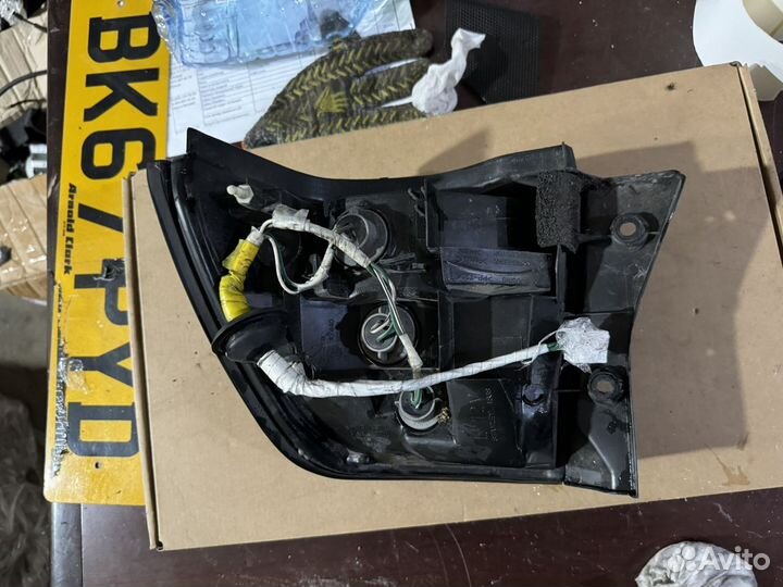 Задние фонари фары Lexus LS 2 (400) 1994-200