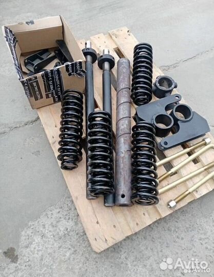 Механизм подъема опускания трапа чмзап