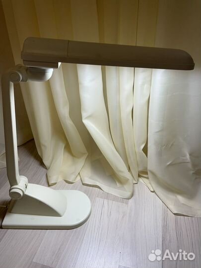 Лампа настольная