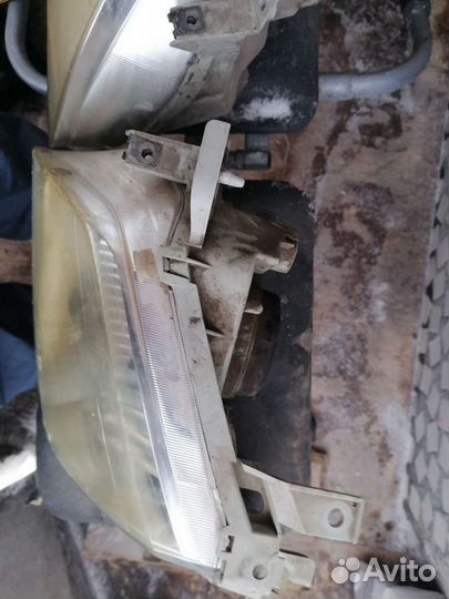 Фара от Мазды мрв