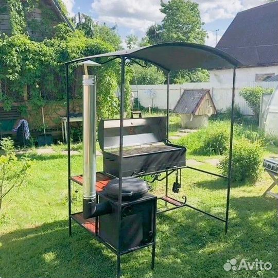 Беседка с мангалом