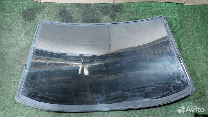 Стекло заднее с подогревом E34 Седан