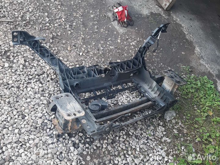 Панель передняя телевизор Форд Фьюжн оригинал